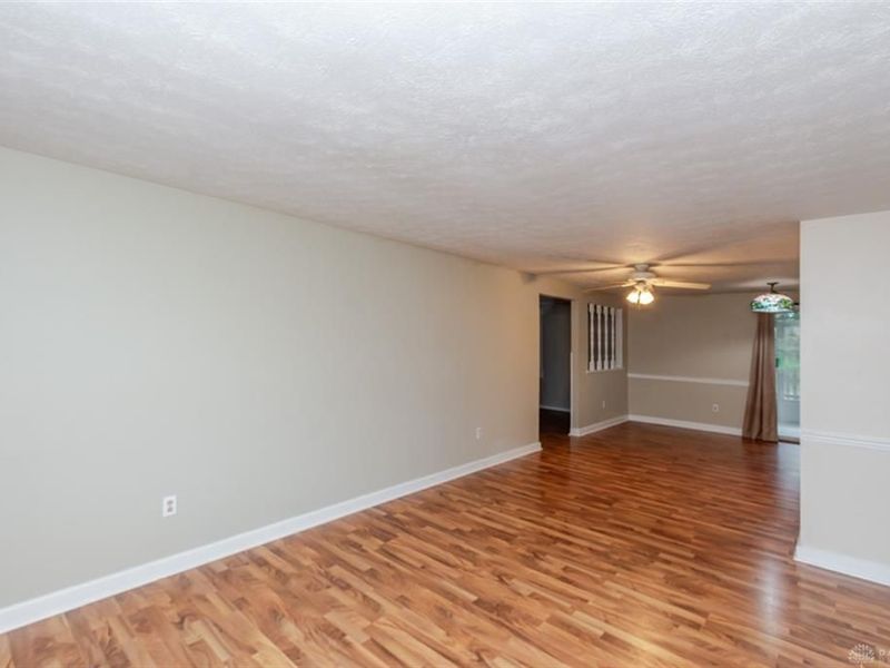 307 Flanders Avenue, Brookville, OH 45309 Photo 3