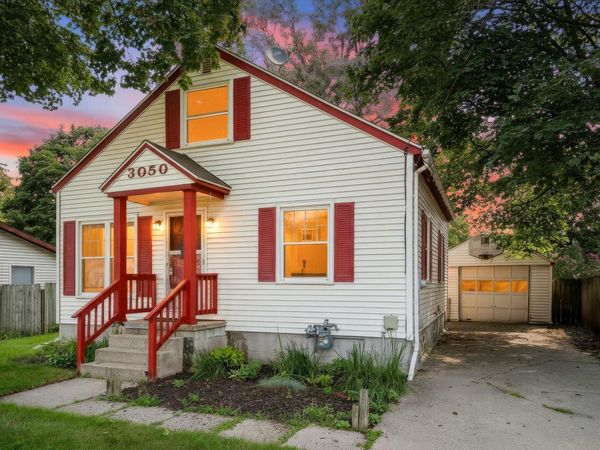 3050 Highgate Avenue SW, Wyoming, MI 49509