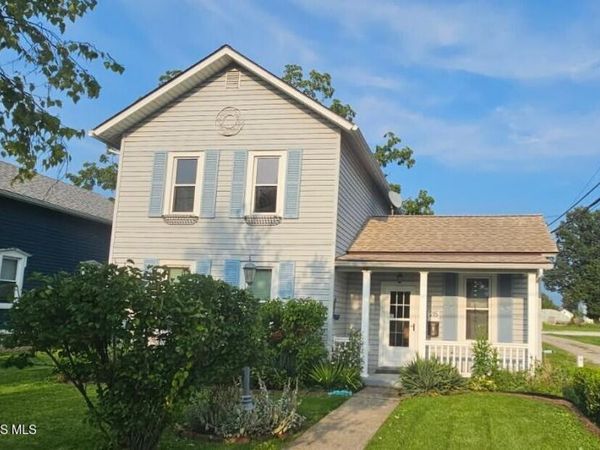 215 Fulton Street , Port Clinton, OH 43452