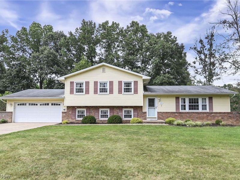 235 Kenwick Drive, Northfield, OH 44067 Photo 4