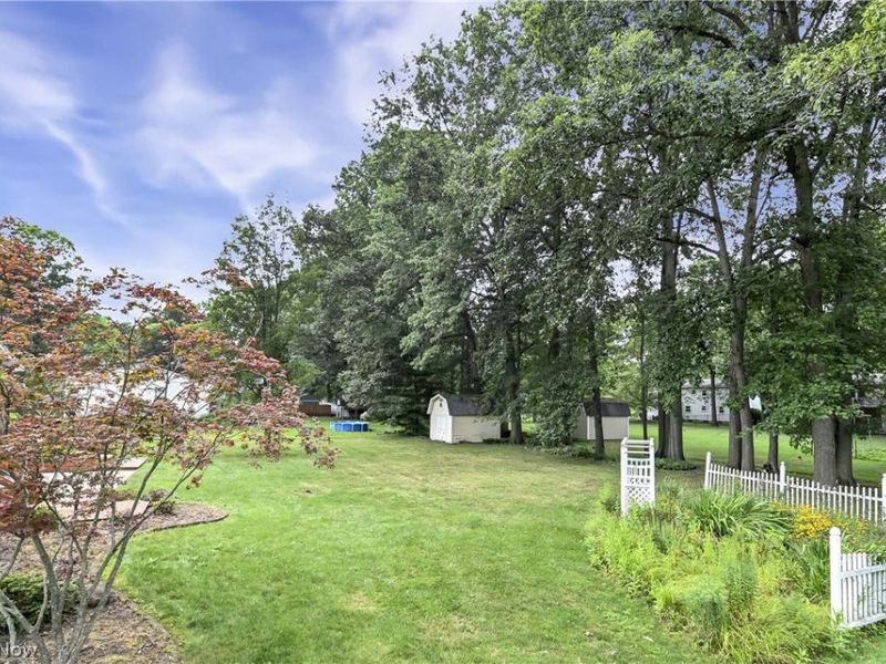 235 Kenwick Drive, Northfield, OH 44067 Photo 6