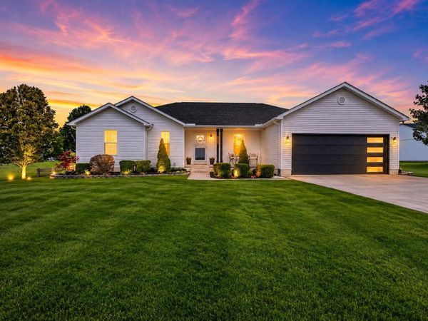 1538 Amanda Northern Road NW, Canal Winchester, OH 43110