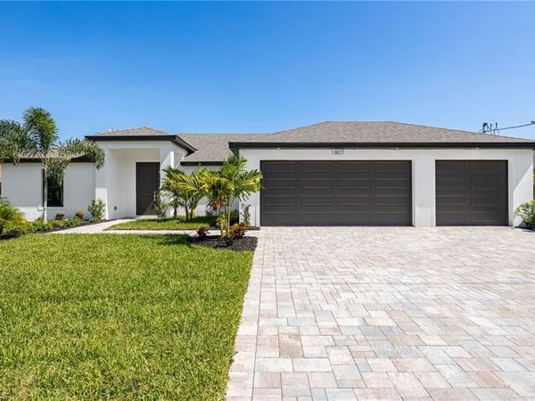 1807 NE 2nd ST, CAPE CORAL, FL 33909