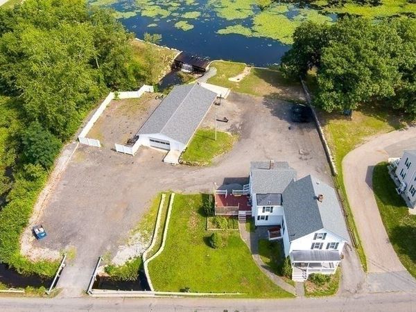 25 East St, Grafton, MA 01536