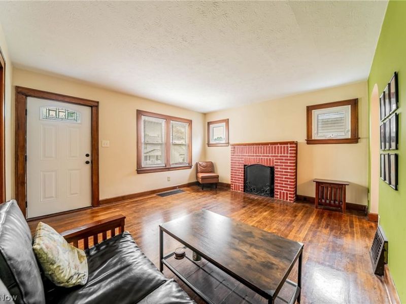 2549 Ogden Avenue, Akron, OH 44312 Photo 9