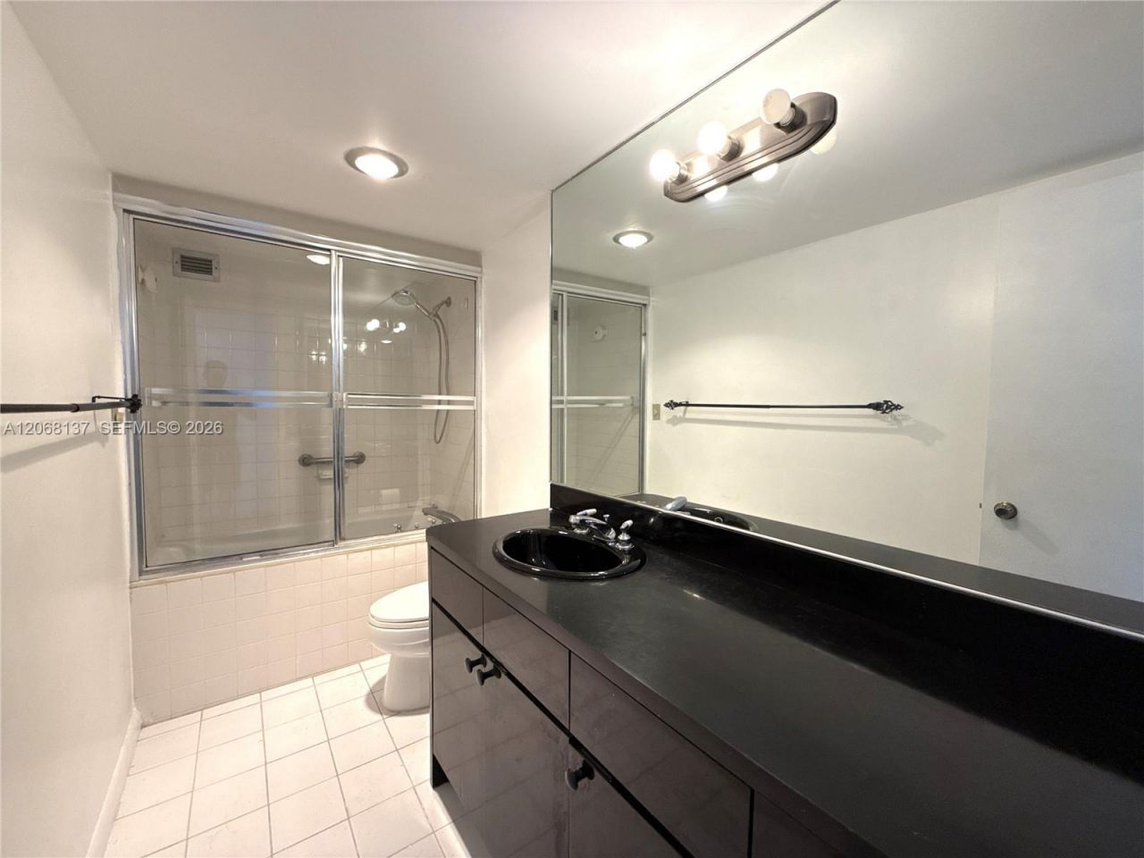 1904 S Ocean Dr , Unit 1206, Hallandale Beach, FL 33009 Photo