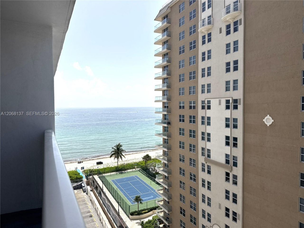 1904 S Ocean Dr , Unit 1206, Hallandale Beach, FL 33009 Photo