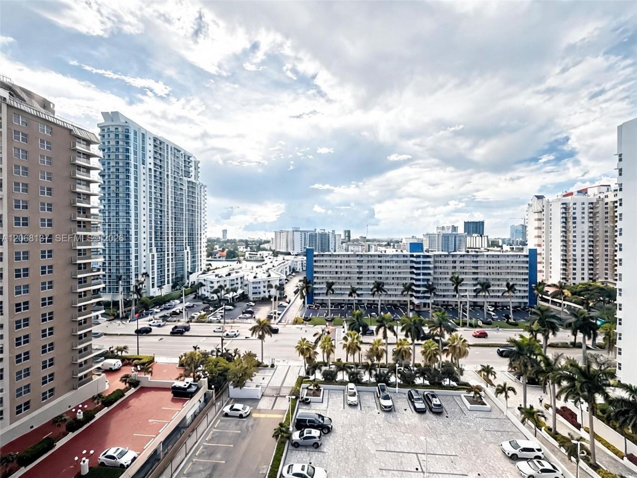 1904 S Ocean Dr, Unit 1206, Hallandale Beach, FL 33009 Photo