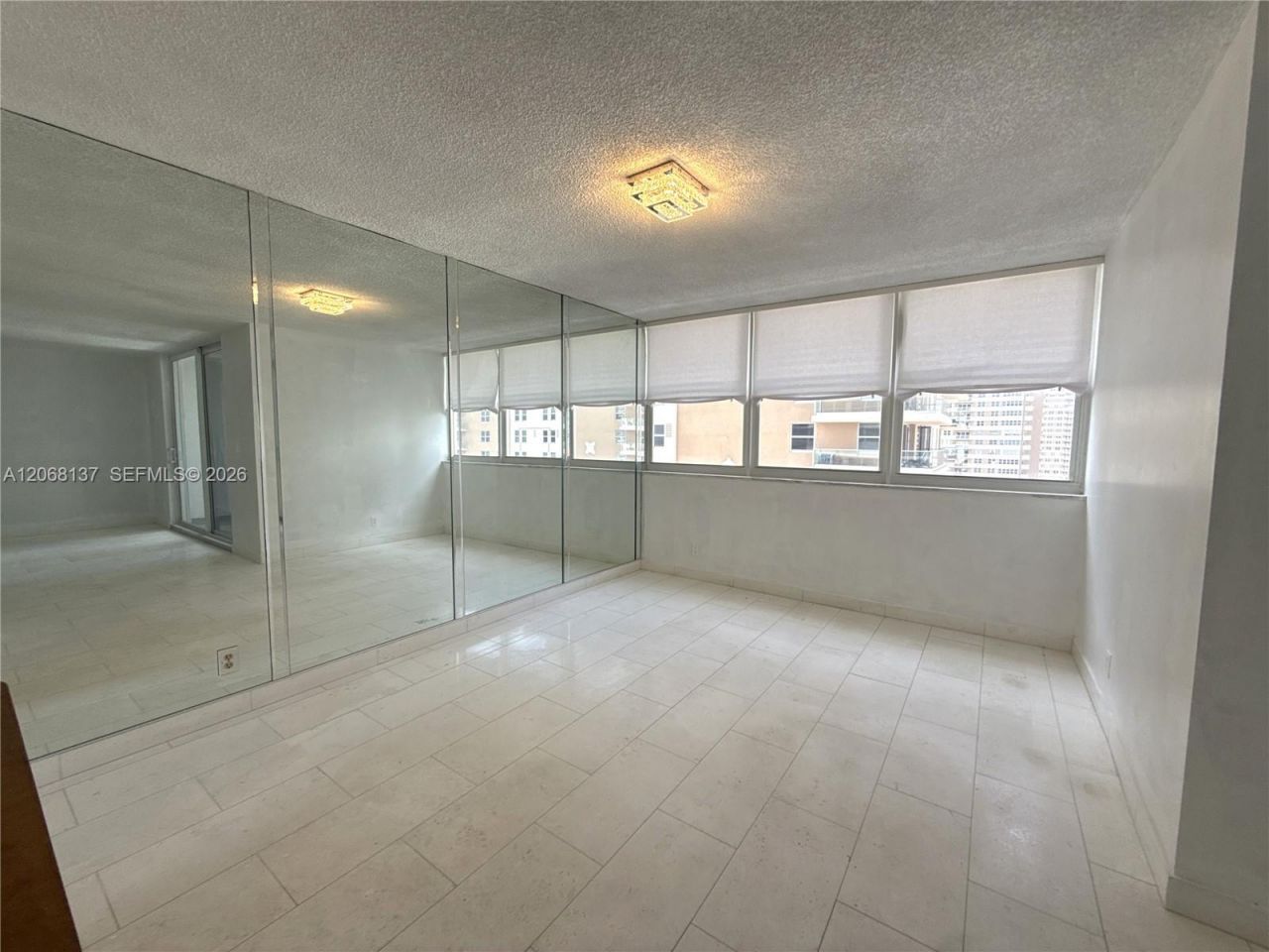 1904 S Ocean Dr , Unit 1206, Hallandale Beach, FL 33009 Photo