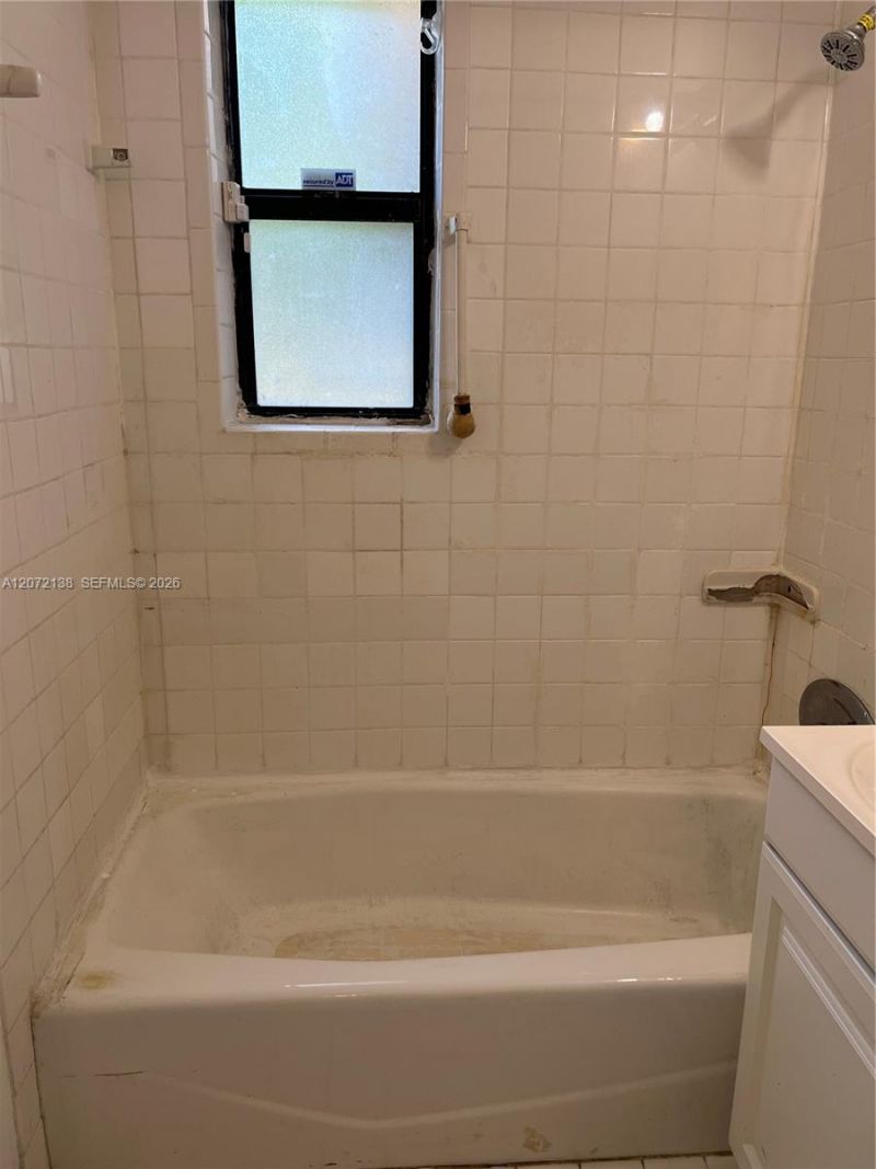 143 SW 22nd Ter, Fort Lauderdale, FL 33312 Photo