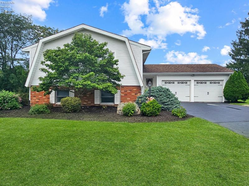 4360 County Road 183, Clyde, OH 43410 Photo 2