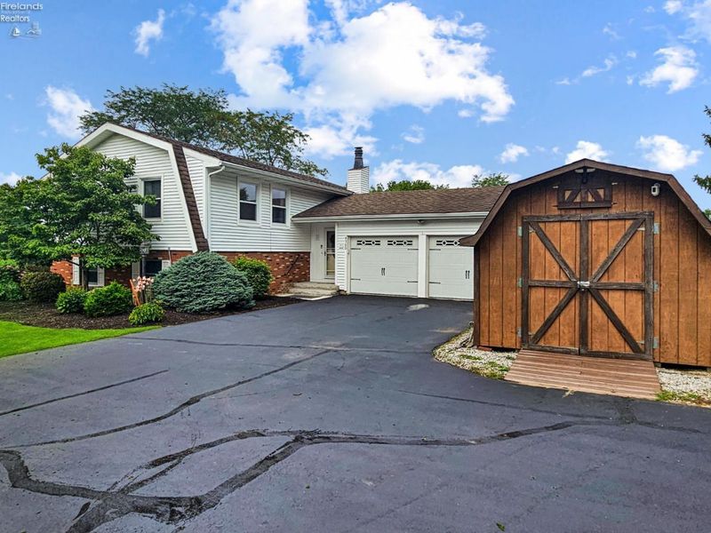 4360 County Road 183, Clyde, OH 43410 Photo 5
