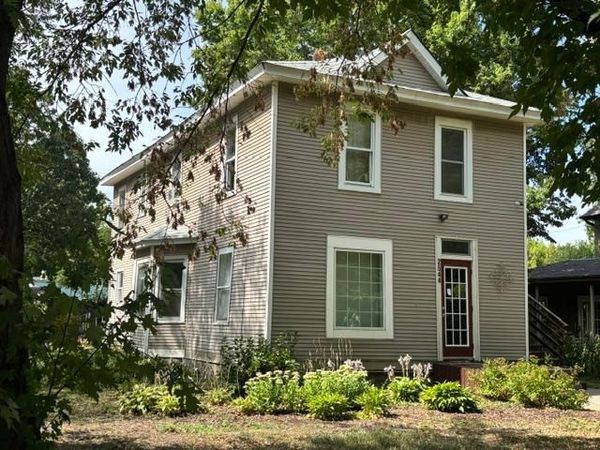 2544 29th Avenue S, Minneapolis, MN 55406