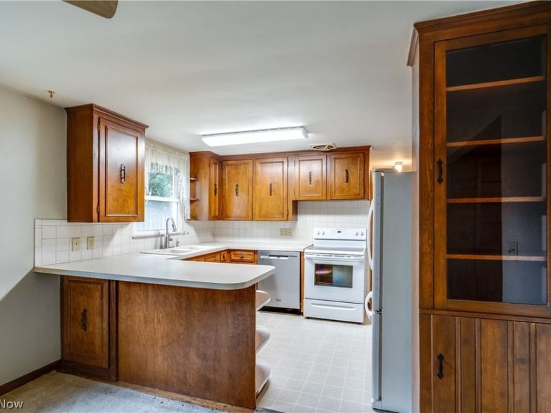 2624 Eaton Road NW, Canton, OH 44708 Photo 10
