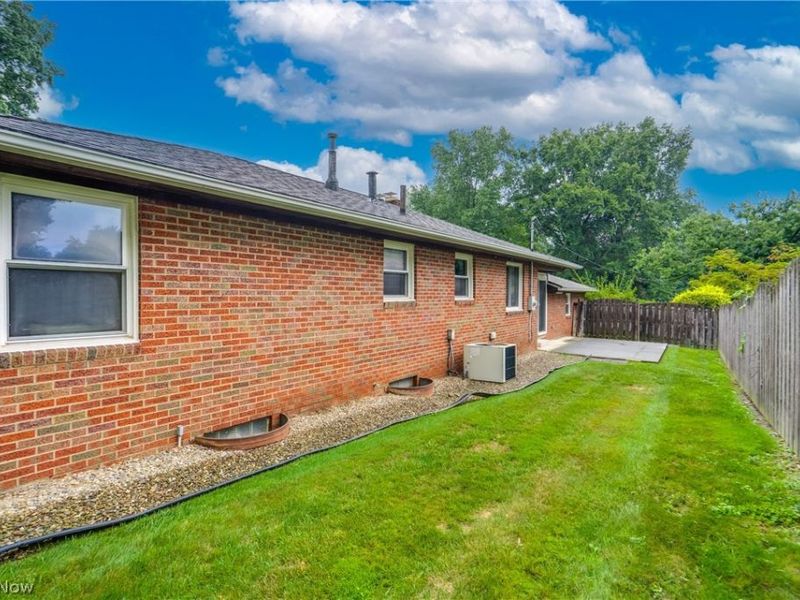 2624 Eaton Road NW, Canton, OH 44708 Photo 25