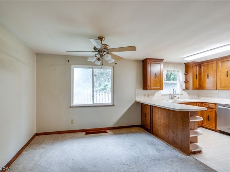 2624 Eaton Road NW, Canton, OH 44708 Photo 9
