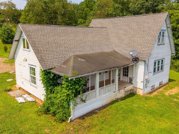 8 P P AND L ROAD, Benton, PA 17814