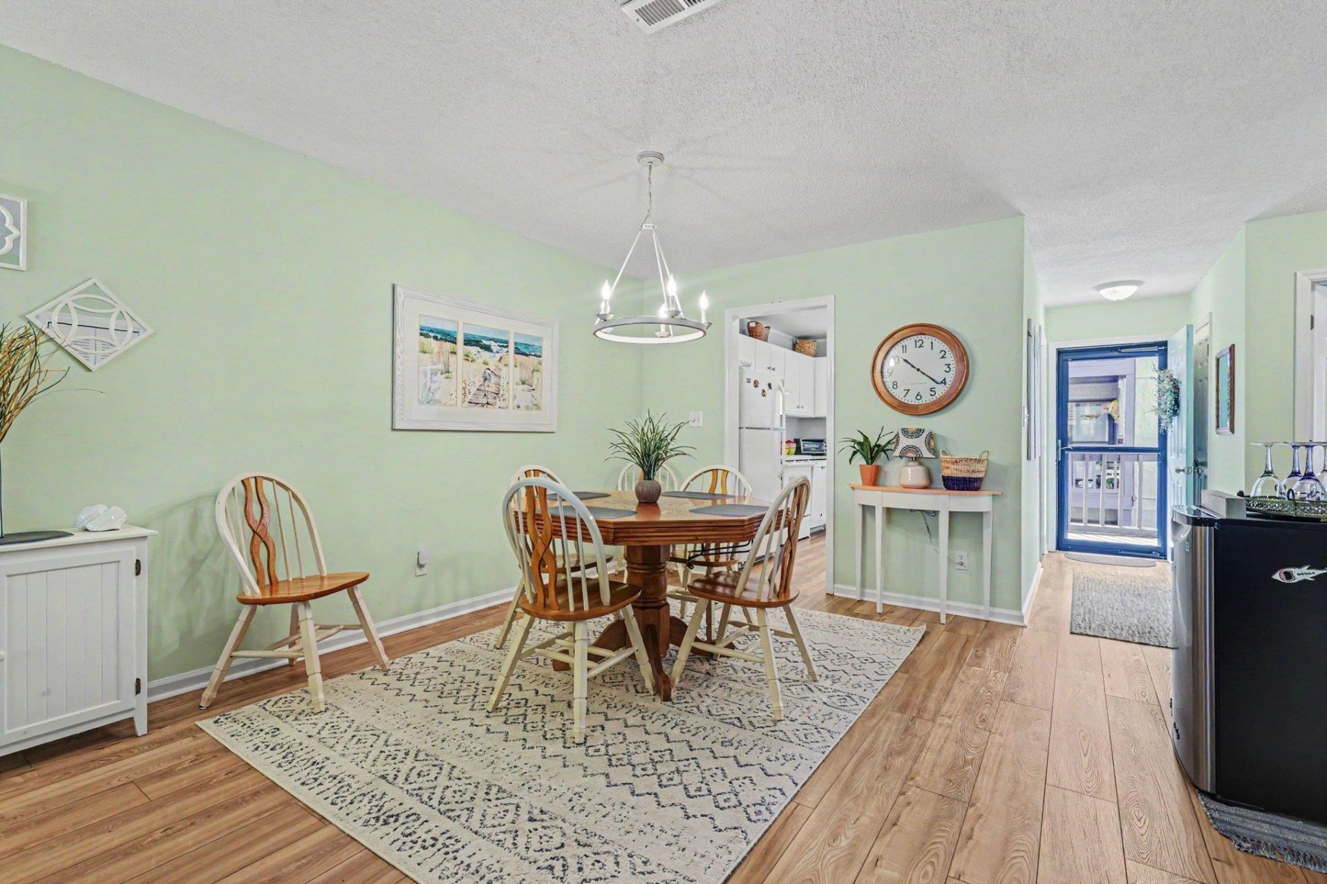 404 76th Ave. N Photo 6