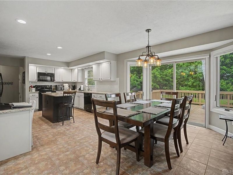 3806 Greenmeadow Ranch Court, Bellbrook, OH 45305 Photo 13