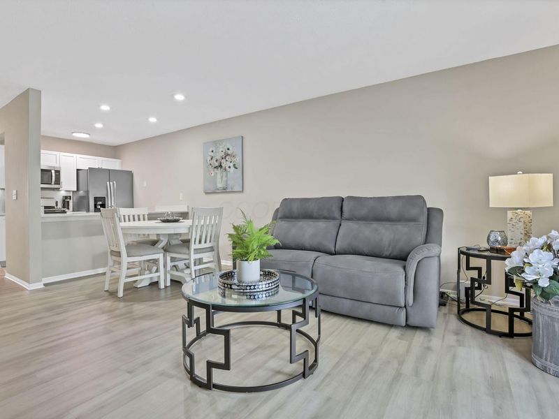 6748 Axtel Drive , Unit 12D, Canal Winchester, OH 43110 Photo 8
