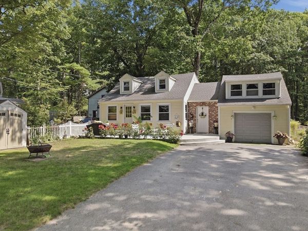 20 S Shore Rd, Westminster, MA 01473