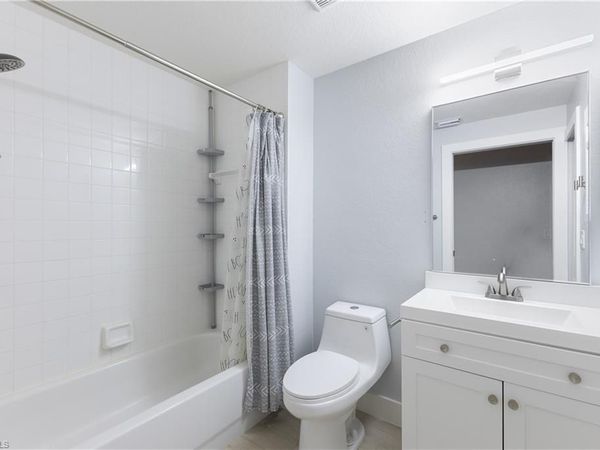 4670 Saint Croix LN , Unit 626, NAPLES, FL 34109