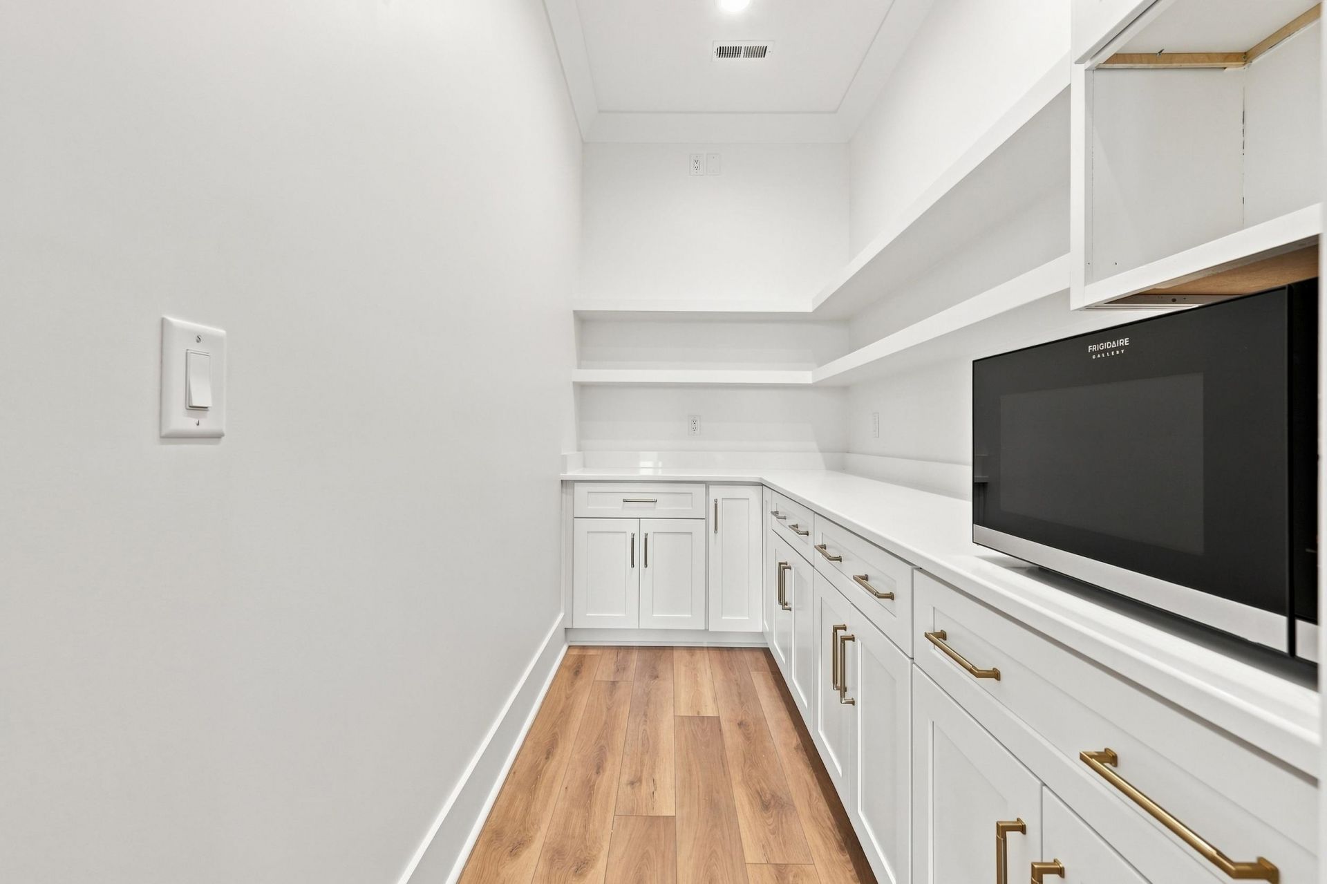 401 Saint Julian Ln. Photo 15