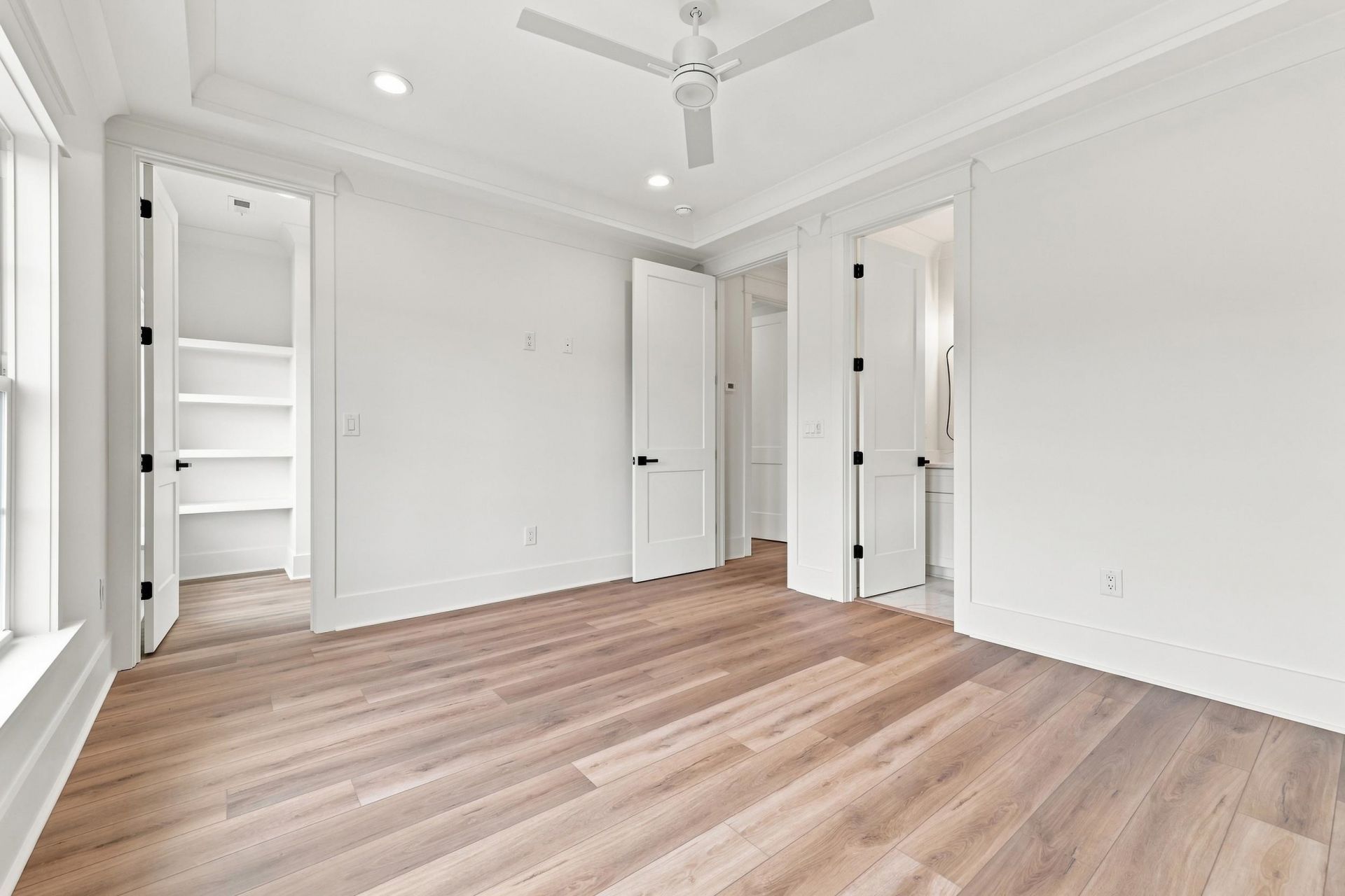 401 Saint Julian Ln. Photo 25