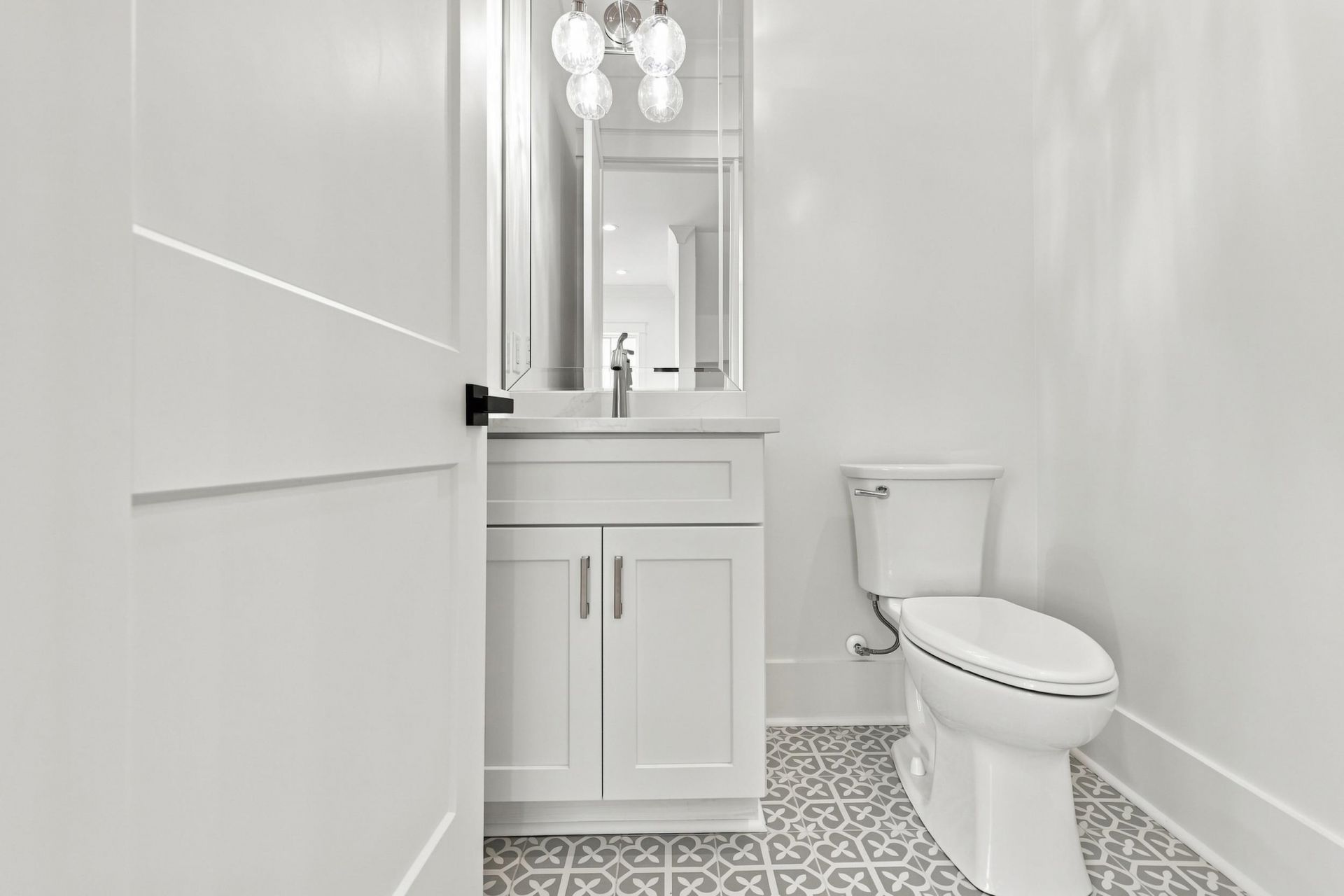 401 Saint Julian Ln. Photo 9