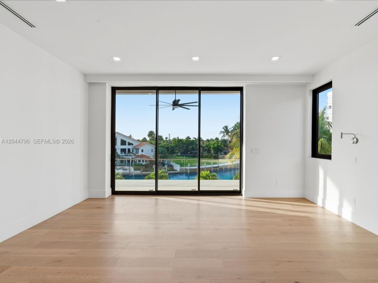 2 Sunset Ln , Lauderdale by the Sea, FL 33062 Photo