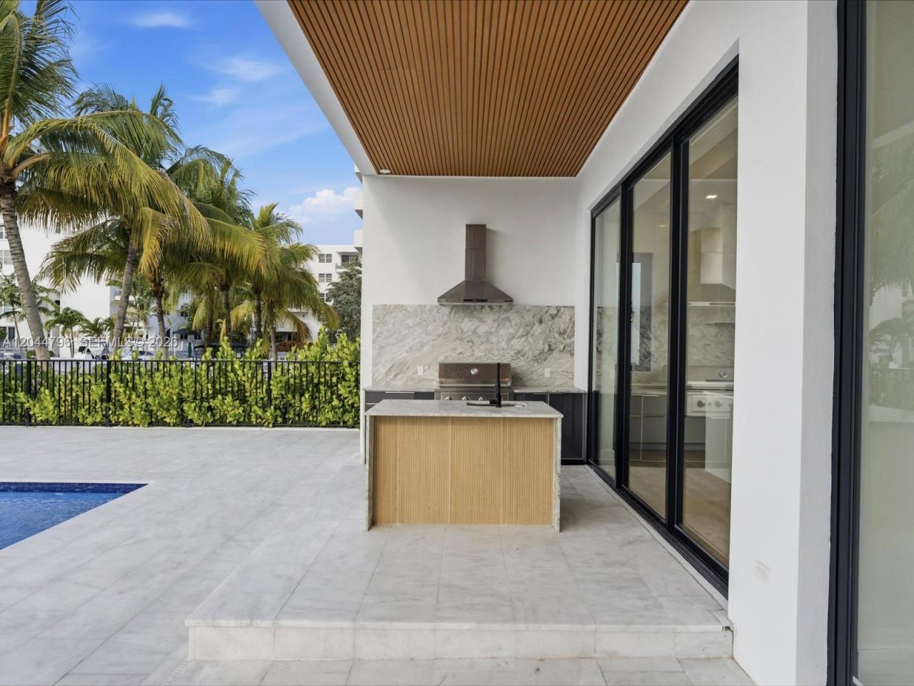 2 Sunset Ln , Lauderdale by the Sea, FL 33062 Photo