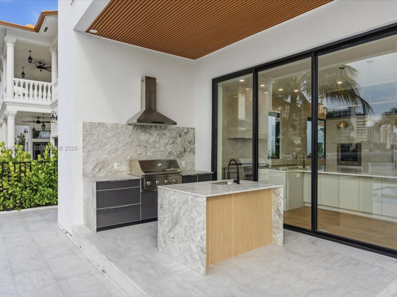 2 Sunset Ln , Lauderdale by the Sea, FL 33062 Photo