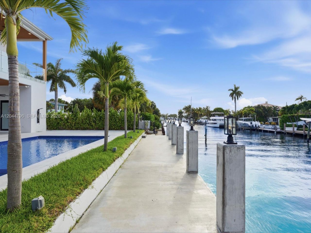 2 Sunset Ln , Lauderdale by the Sea, FL 33062 Photo