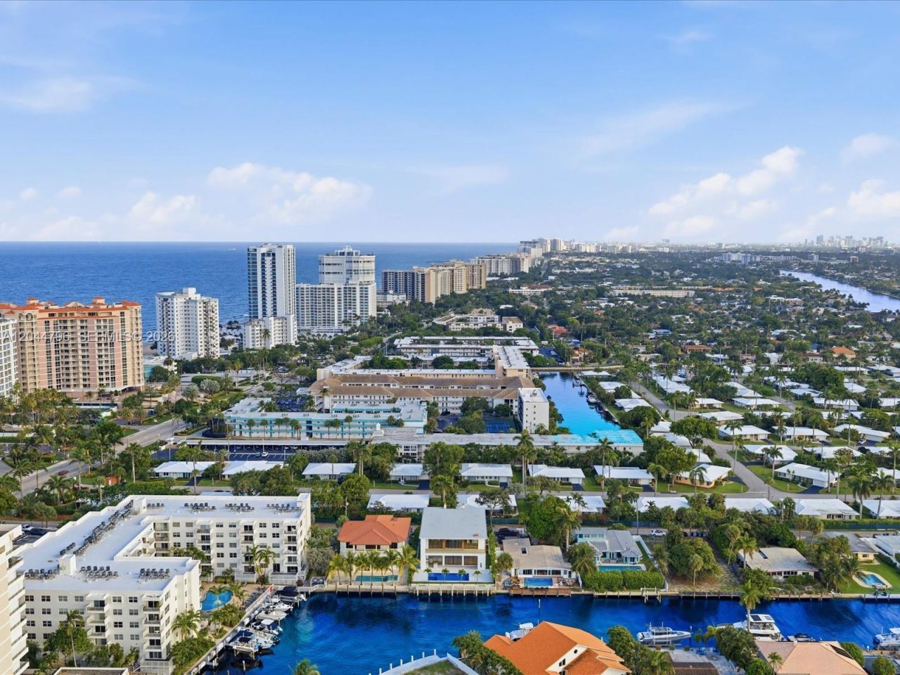2 Sunset Ln , Lauderdale by the Sea, FL 33062 Photo