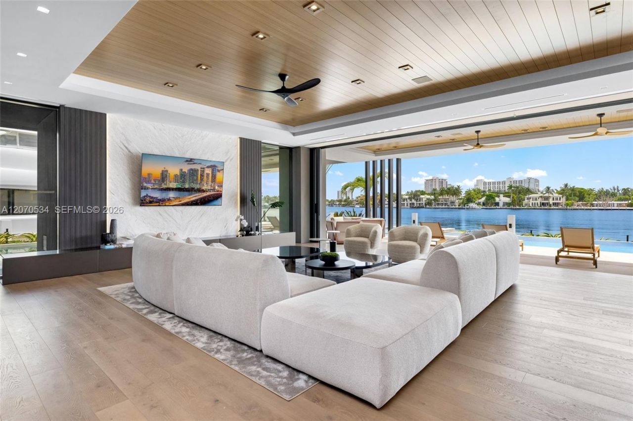1400 W Lake Dr , Fort Lauderdale, FL 33316 Photo