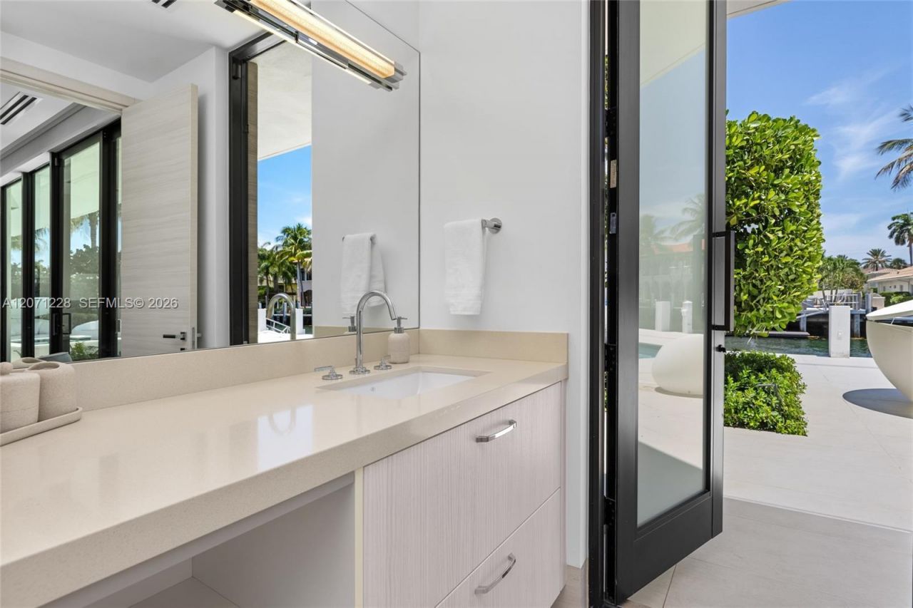 2519 Lucille Dr, Fort Lauderdale, FL 33316 Photo