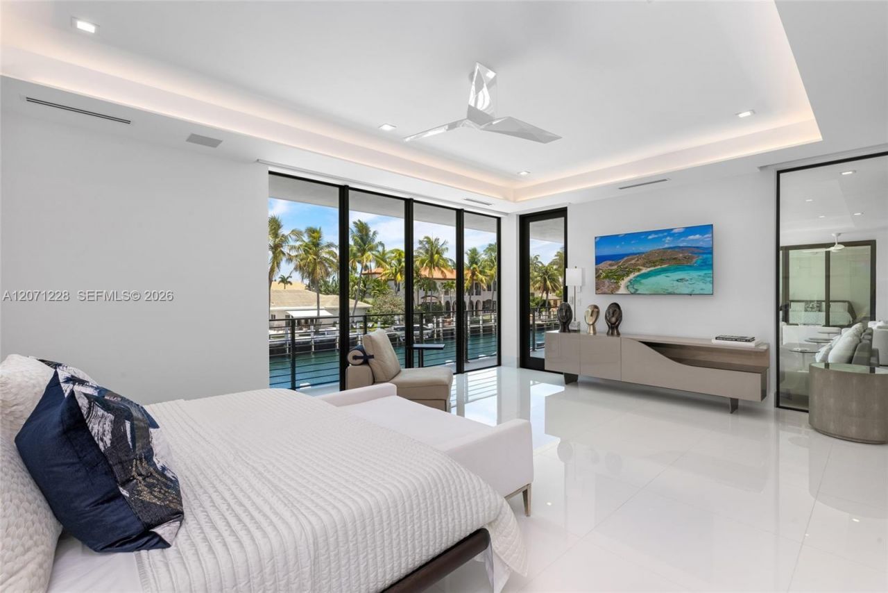 2519 Lucille Dr, Fort Lauderdale, FL 33316 Photo