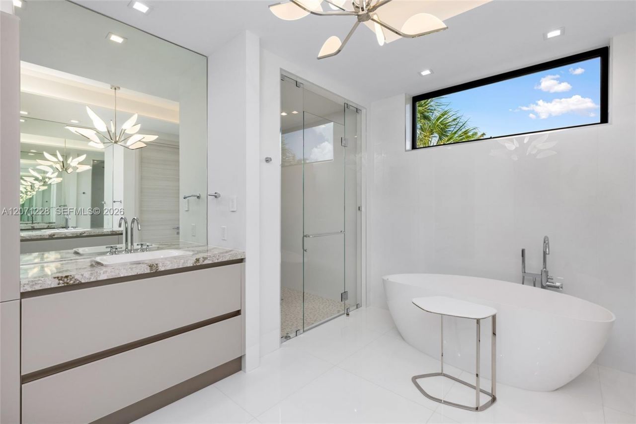 2519 Lucille Dr, Fort Lauderdale, FL 33316 Photo