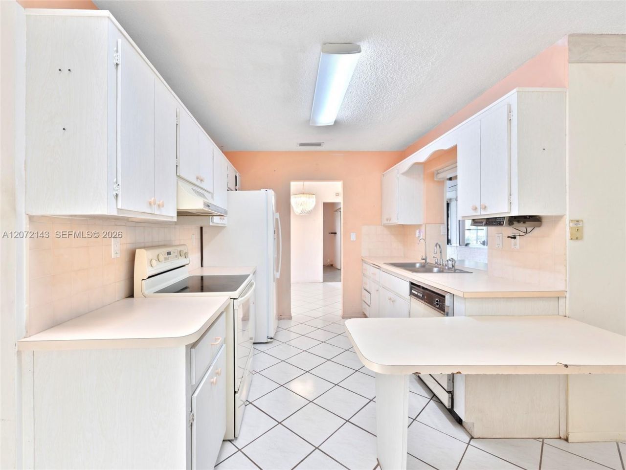 7102 NW 71st St, Tamarac, FL 33321 Photo