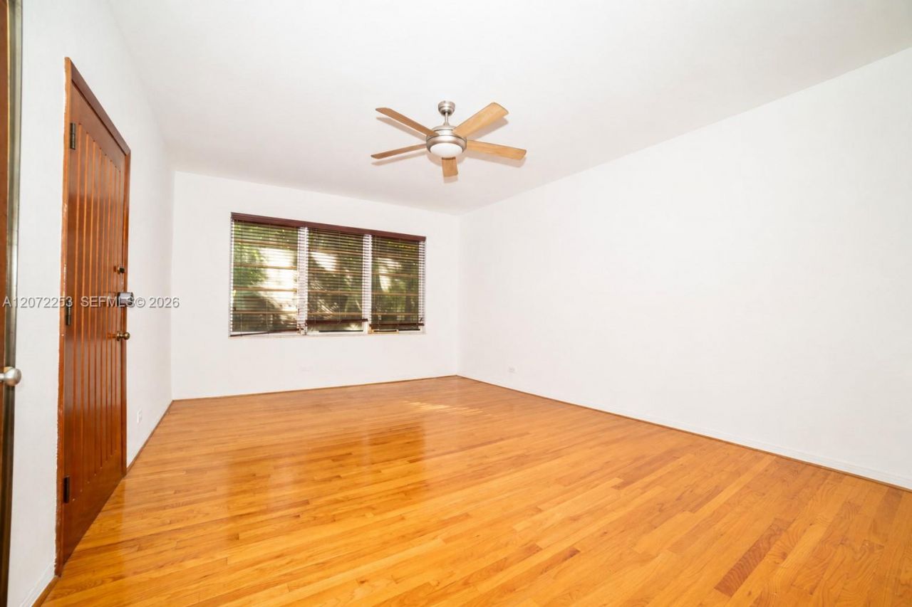 1145 Meridian Ave , Unit 9, Miami Beach, FL 33139 Photo