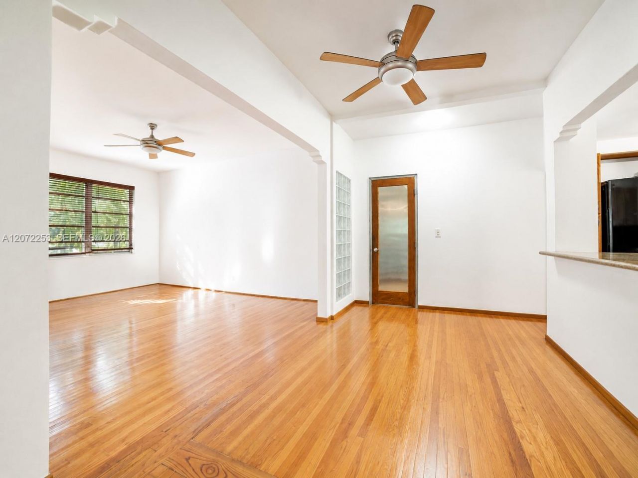 1145 Meridian Ave , Unit 9, Miami Beach, FL 33139 Photo