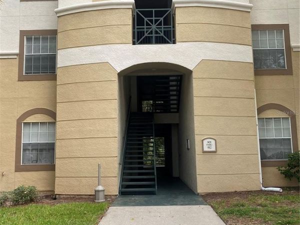 17110 CARRINGTON PARK DRIVE , Unit 830, TAMPA, FL 33647