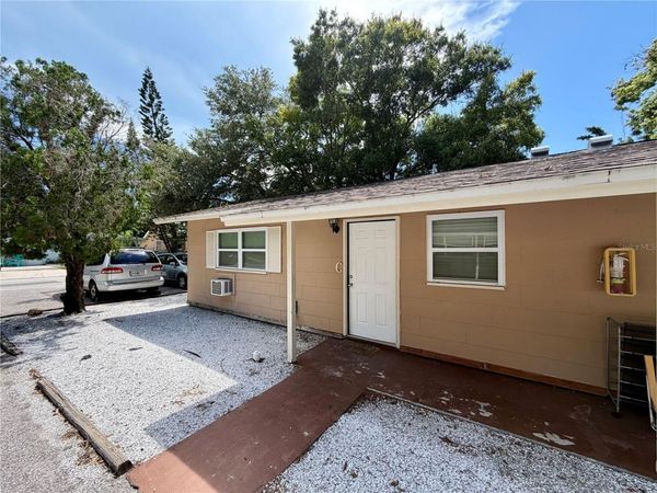 908 BEVERLY AVENUE , Unit C, LARGO, FL 33770