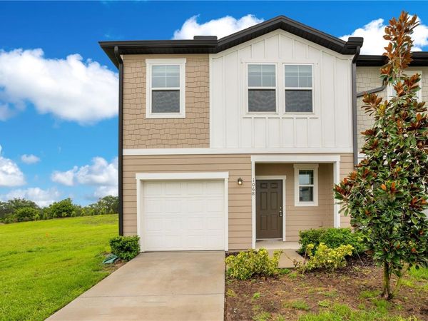 1068 APPLETON STREET , DAVENPORT, FL 33837