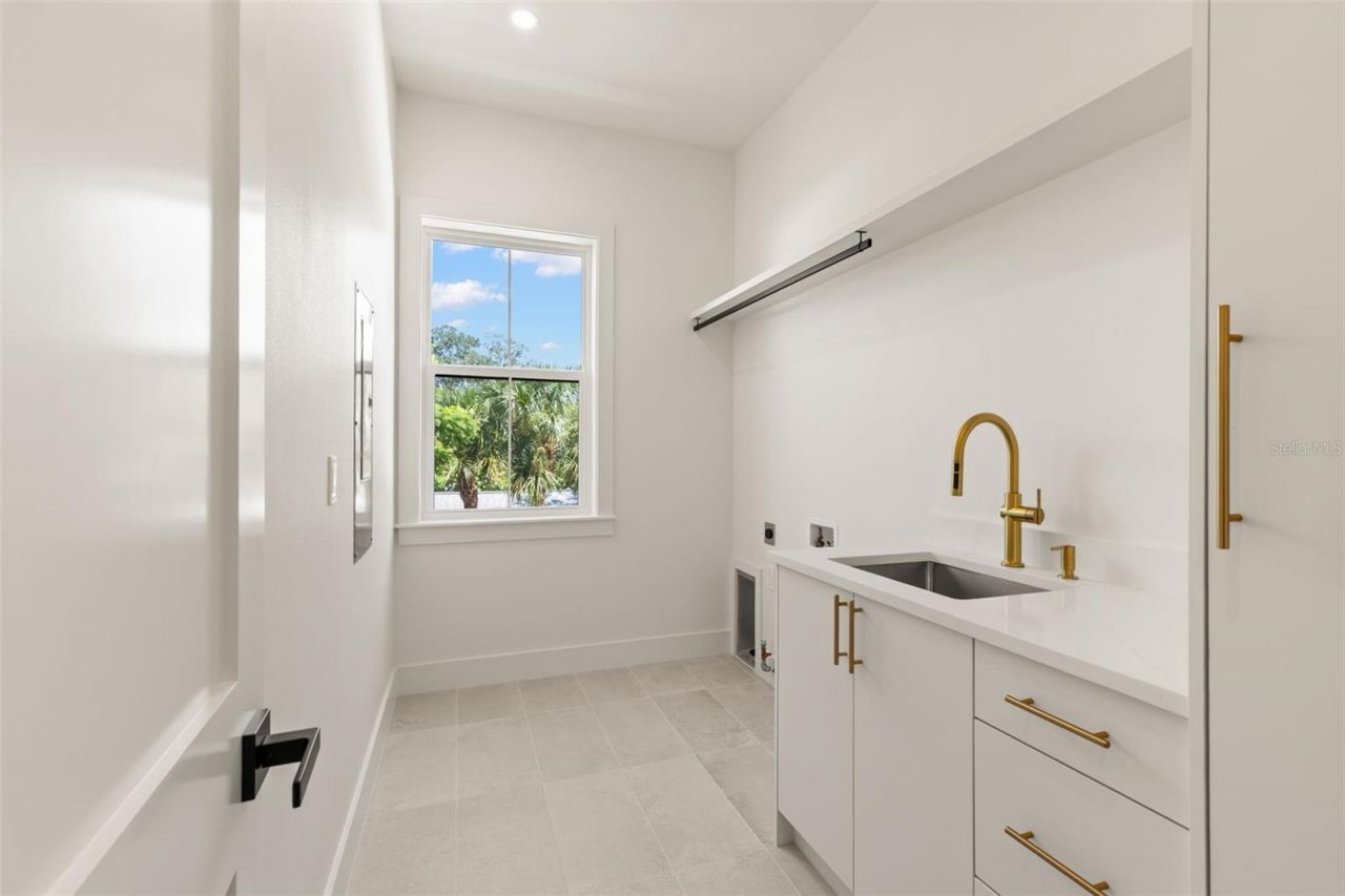 2828 13th Street N, Saint Petersburg, FL 33704 Photo