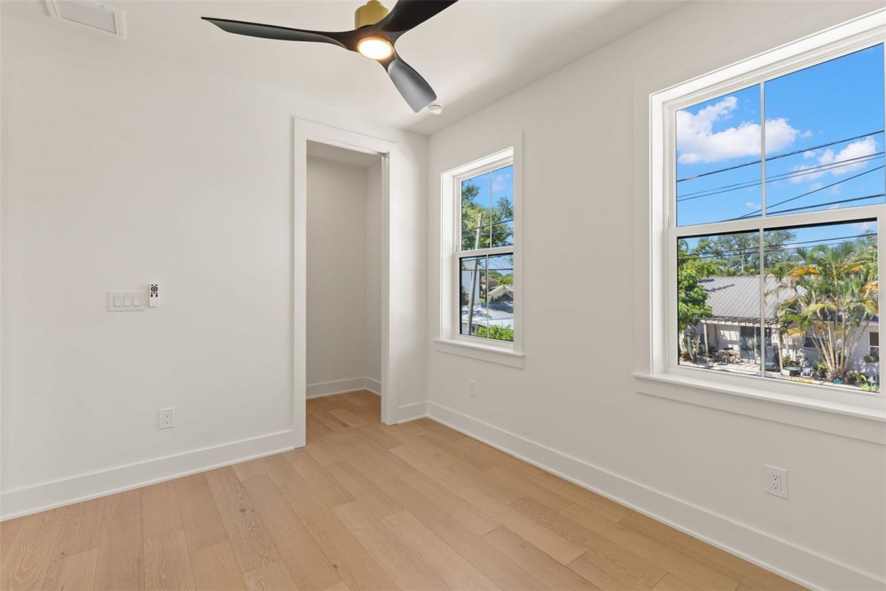 2828 13th Street N, Saint Petersburg, FL 33704 Photo