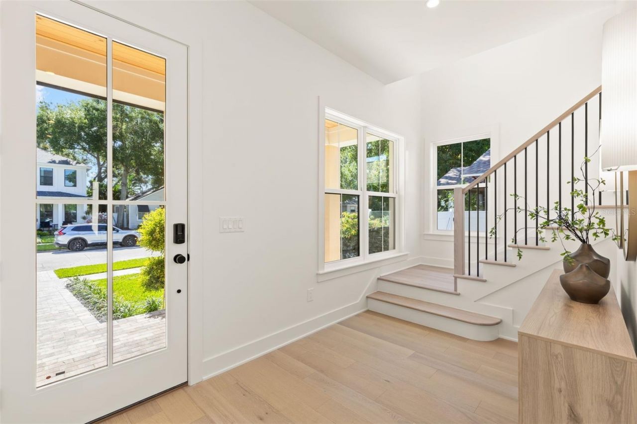 2828 13th Street N, Saint Petersburg, FL 33704 Photo