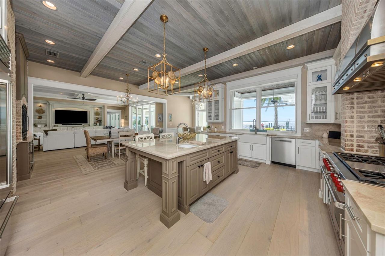 1744 Santa Barbara Drive, Dunedin, FL 34698 Photo