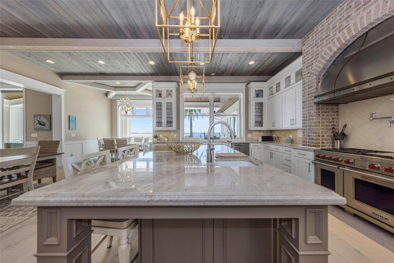 1744 Santa Barbara Drive, Dunedin, FL 34698 Photo
