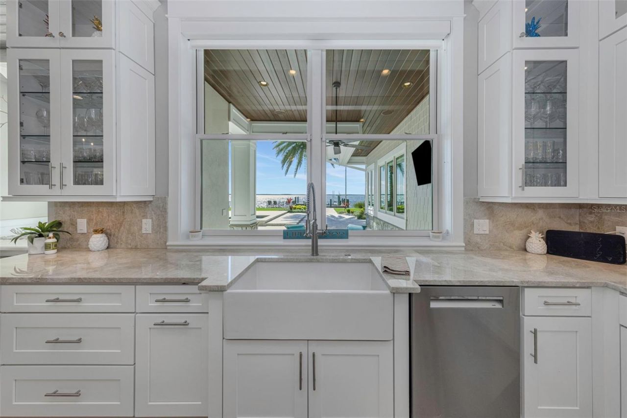 1744 Santa Barbara Drive, Dunedin, FL 34698 Photo